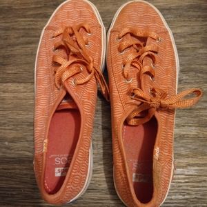 Women's ked shoes size 9
